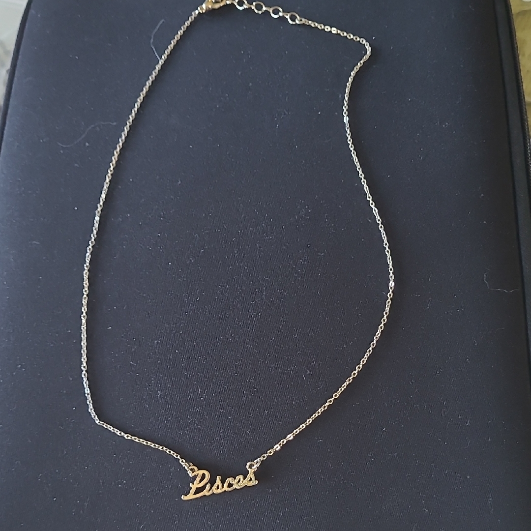 Pisces Necklace In Gold